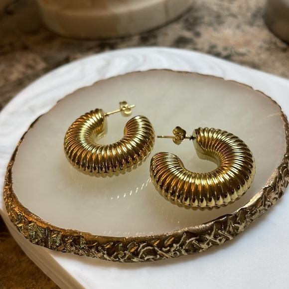 Robyn Tube Gold Donut Hoop Earrings - Picture 8 of 14